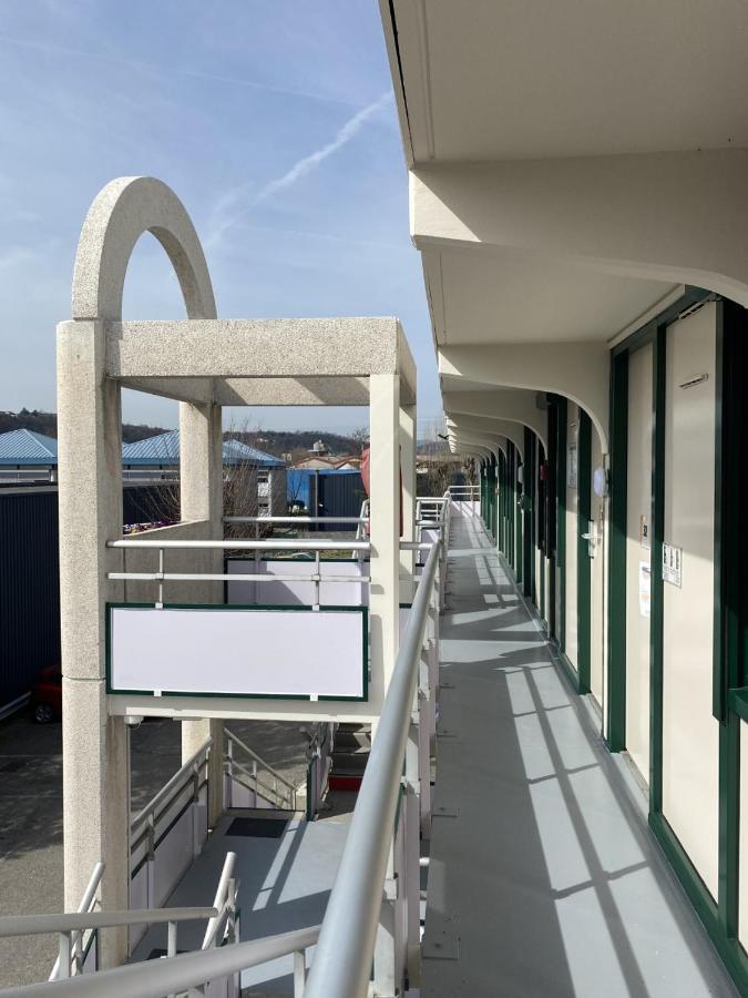 Premiere Classe Lyon Sud - Chasse Sur Rhone Exterior photo