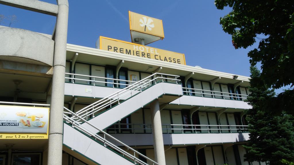 Premiere Classe Lyon Sud - Chasse Sur Rhone Exterior photo